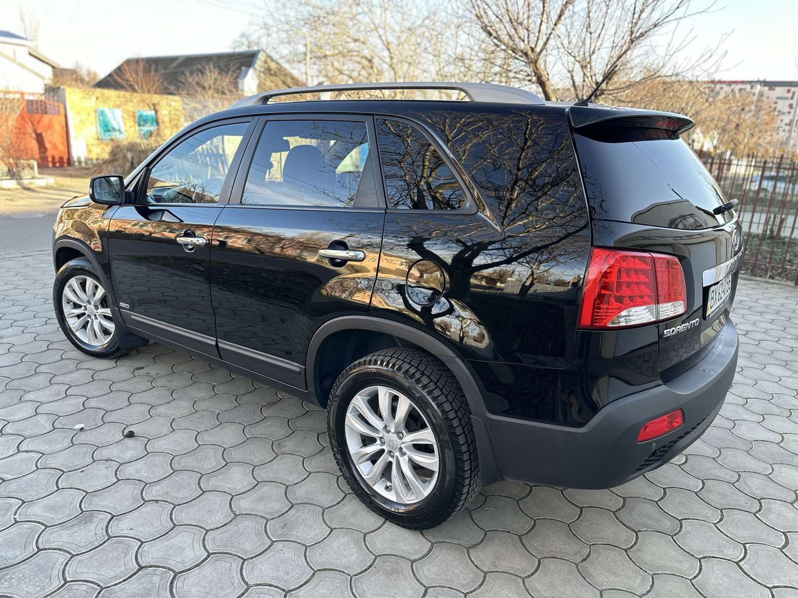 Продам Kia Sorento 2010