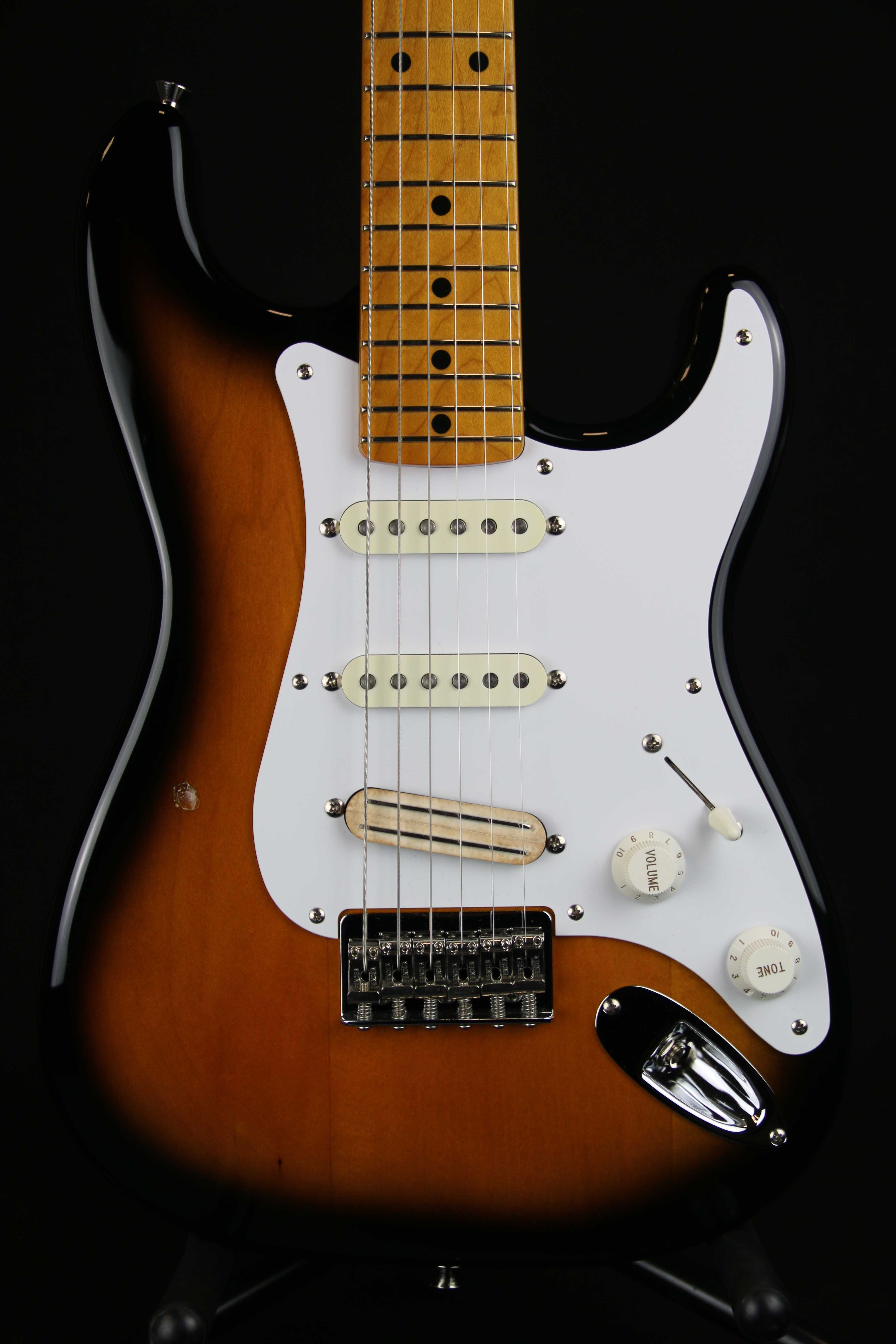 Fender Stratocaster ST57SS Sunburst Smart Size Japan