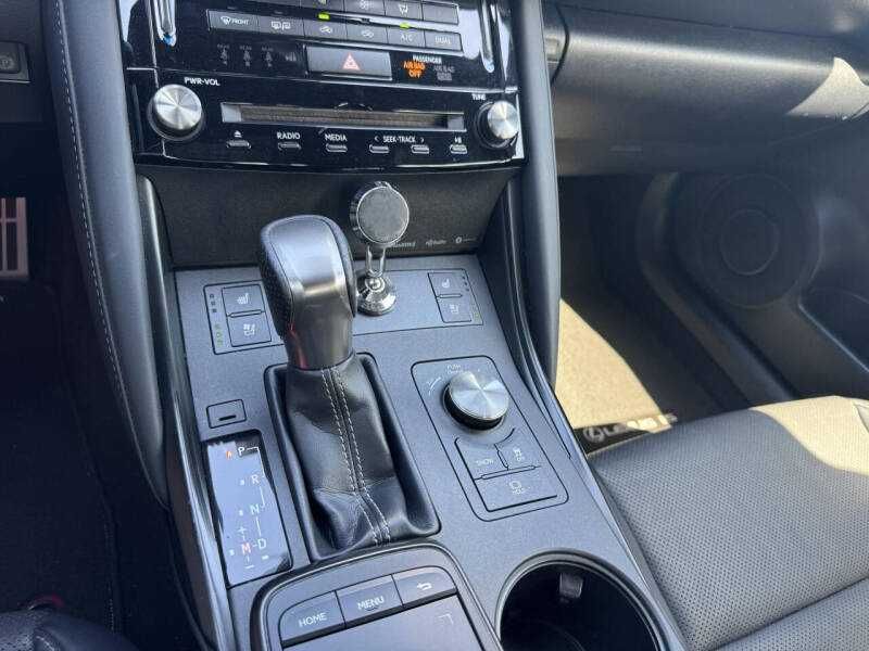 2021 Lexus IS 350