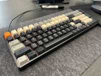 Klawiatura Iquinix F96 Mechaniczna Cherry Brown RGB wireless