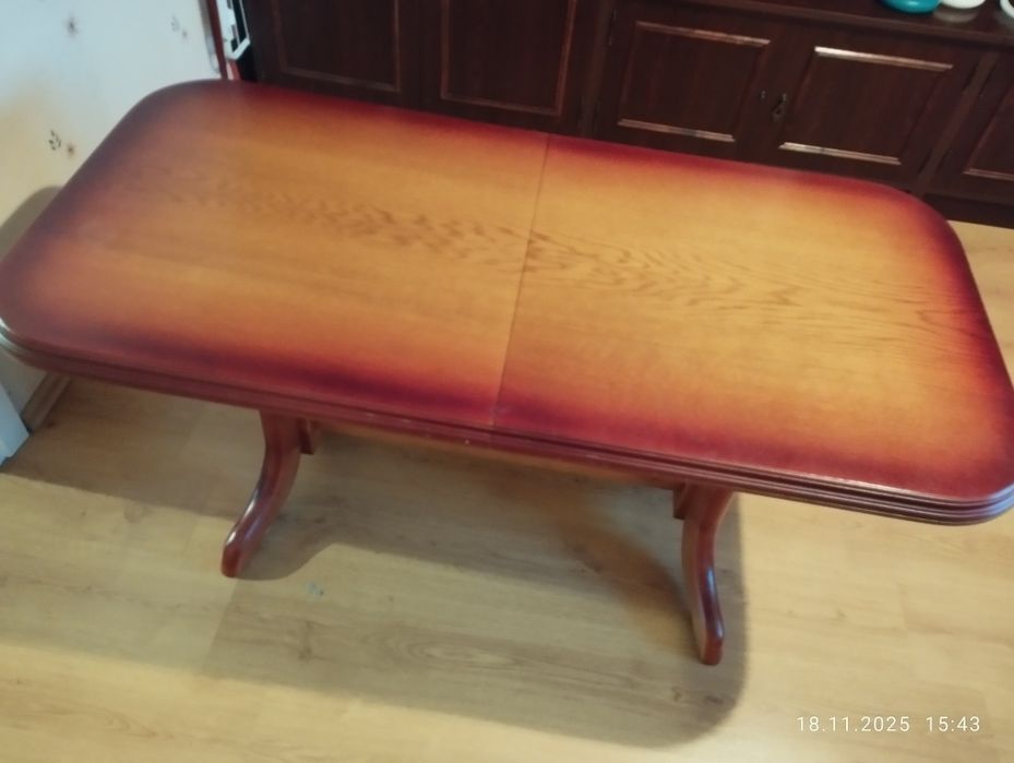 Ława , stół możliwość regulacji góra dół oraz zrobienia większej