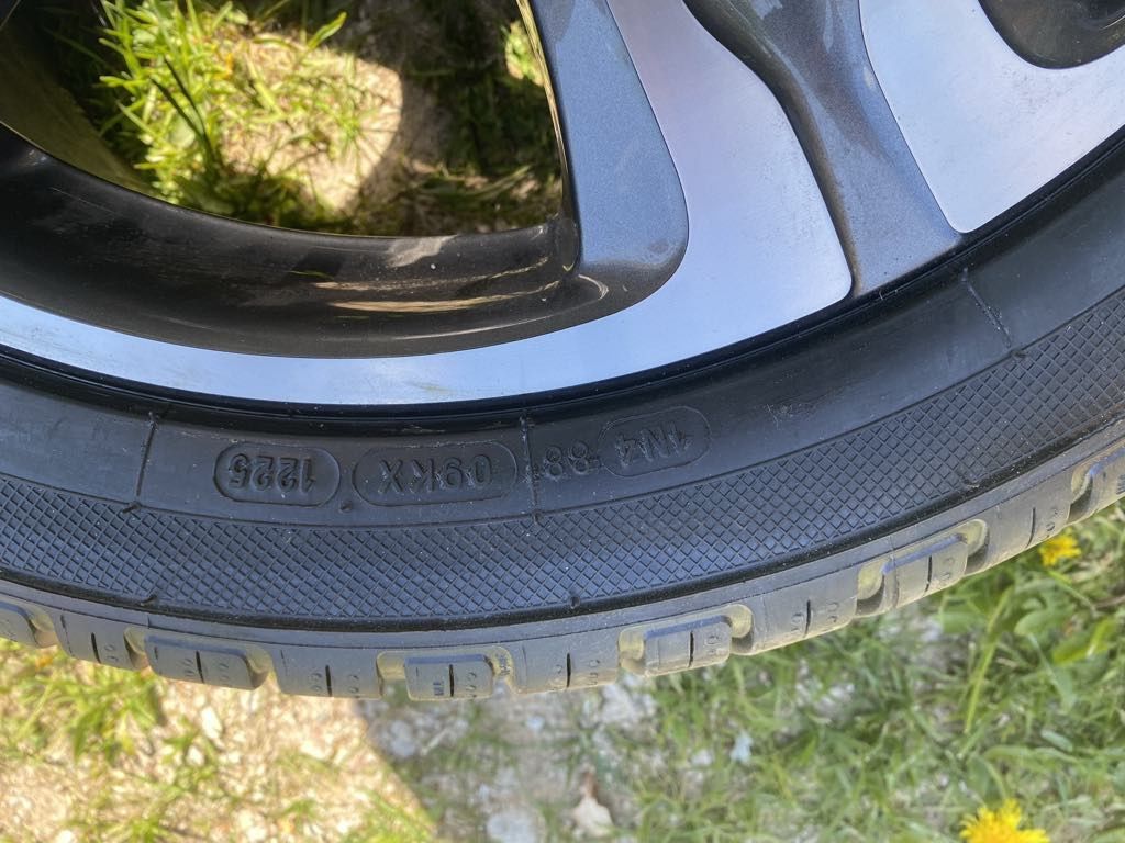Felgi i opony z Mercedes Benz Glc 300d