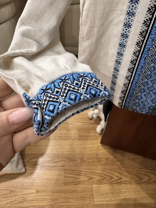 Продам гарну вишиванку для хлопчика р. 116