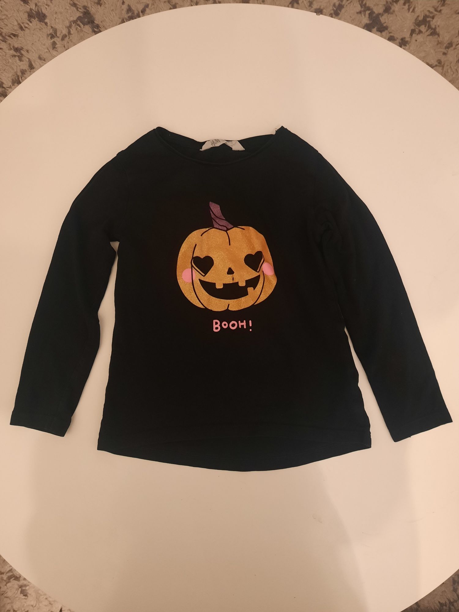 Bluzka czarna z dynią H&M na np. Halloween r. 104/110