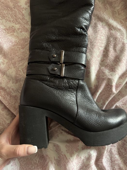 Жіночі зимові сапожки,в ідеалі)