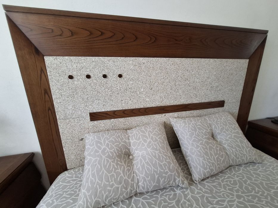 Quarto de carvalho maciço