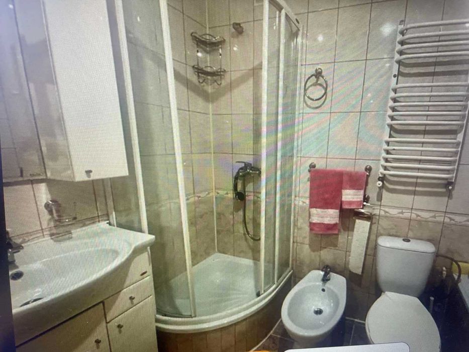 2 кім Н .Світ 50 м2, інд.опалення, євроремонт, Біля озера