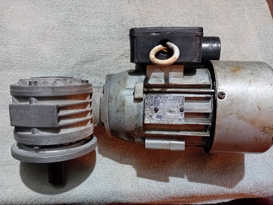 Silnik przekladnia motoreduktor hef siti mi 40 okazja