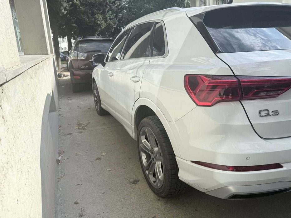Audi Q3 2019 F3 45 TFSI S-tronic Quattro Ауди Ку3