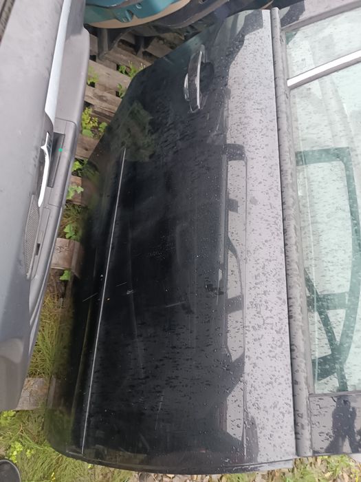 Drzwi prawe lewe przód tył opel Zafira b z20r kompletne