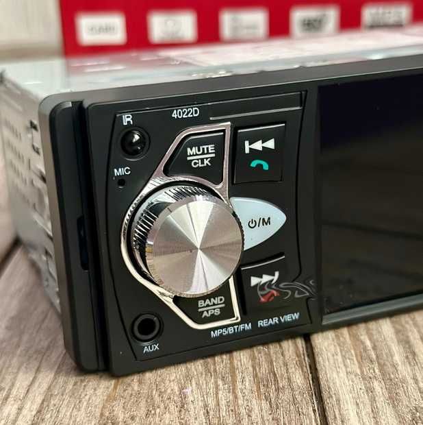 Автомагнитола с дисплеем bluetooth usb aux sd стандартный размер 1 din