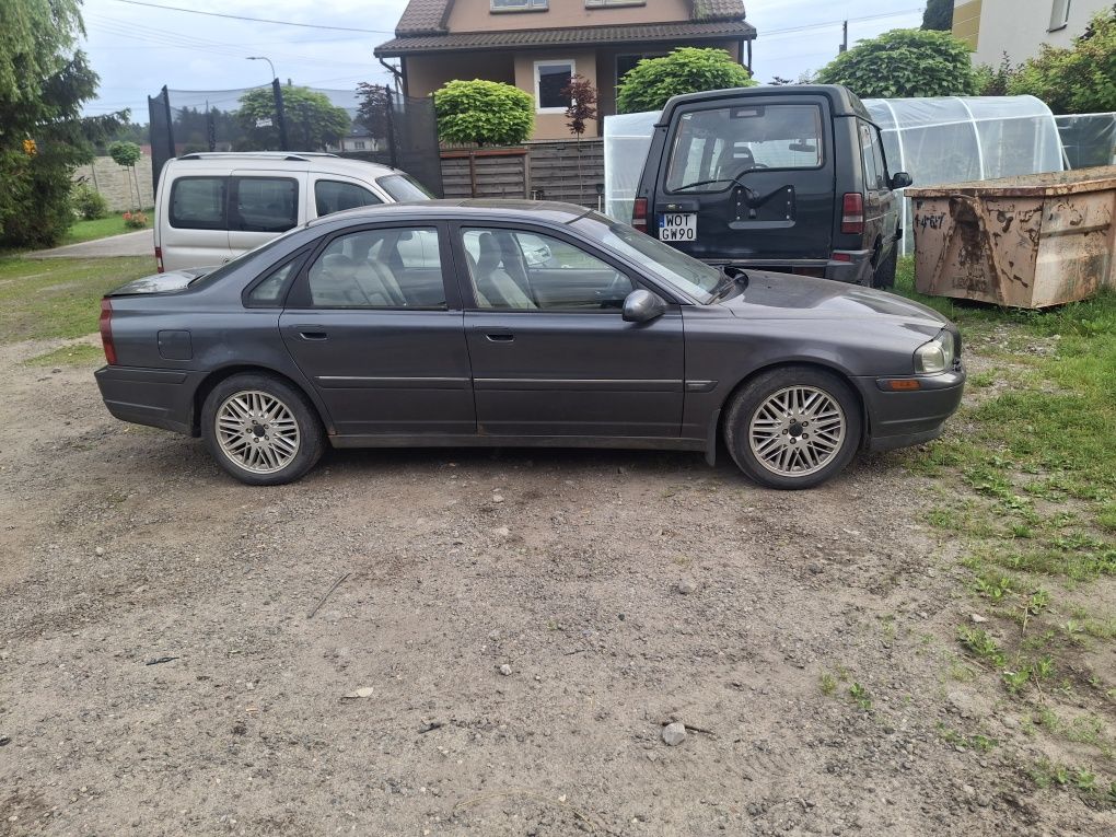 Volvo s80 2.4 d5 z przeznaczeniem na części