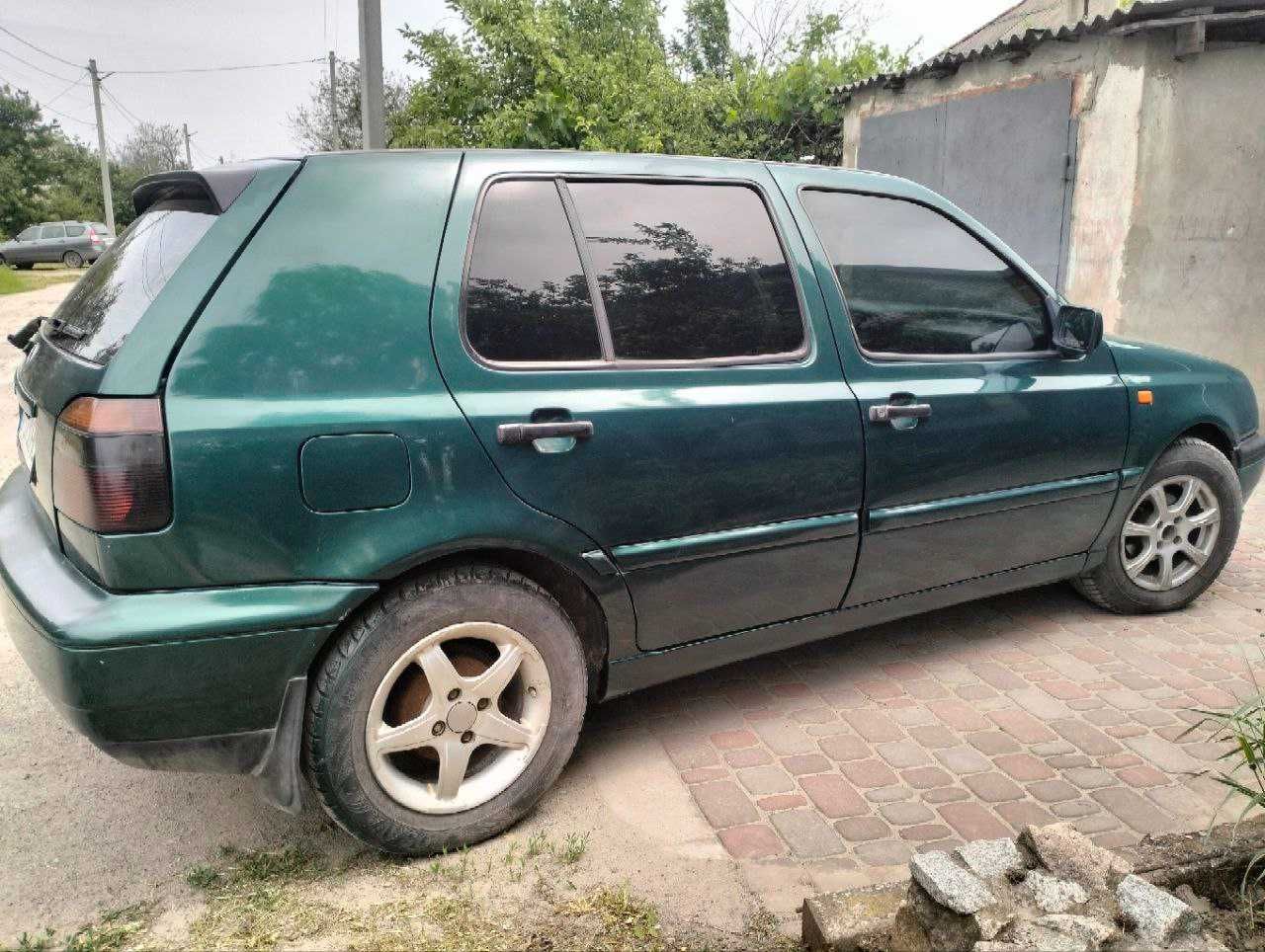 Продам Volkswagen 1996 г. 1.8 бензин