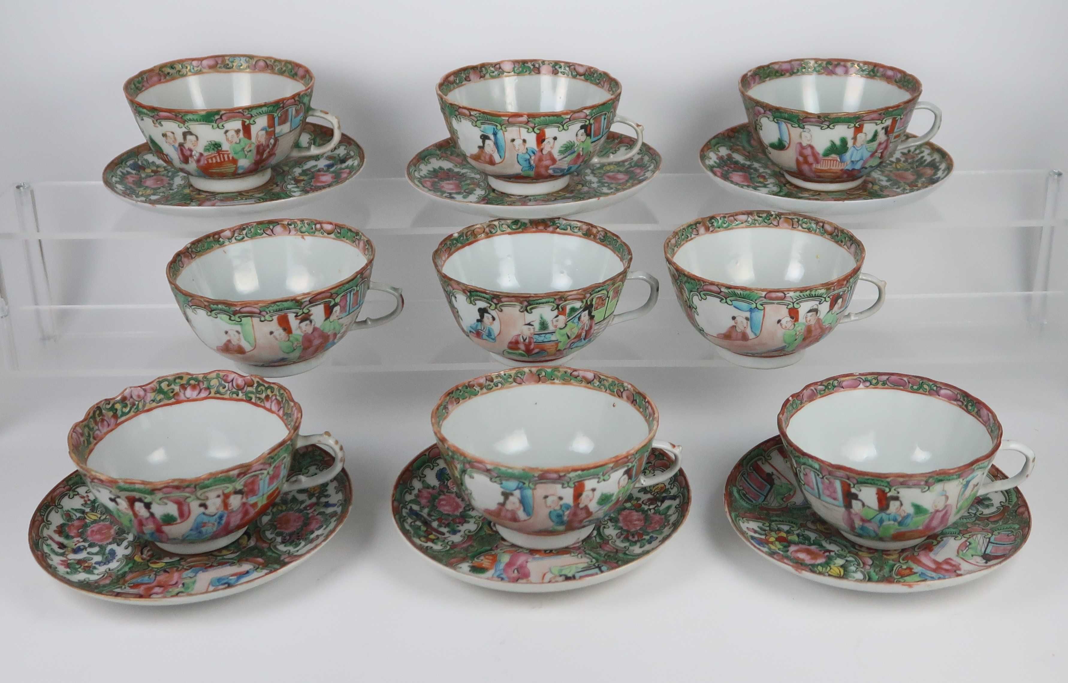 Chávenas com pires - Porcelana da China Séc. XIX