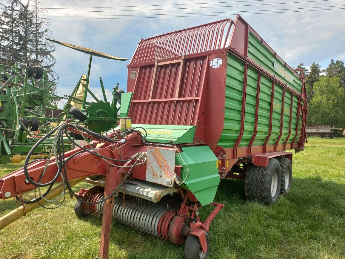 Przyczepa Samozbierająca Strautmann Super Vitesse 3 .rotor,Pneumatyka,