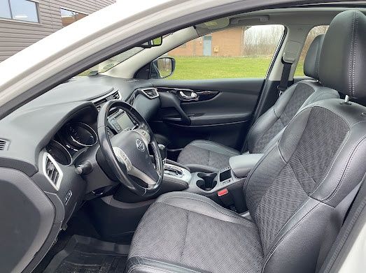 Nissan Qashqai 1.6 automat 2014