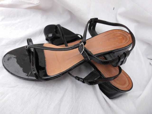 Kazar skórzane sandały- japonki 39