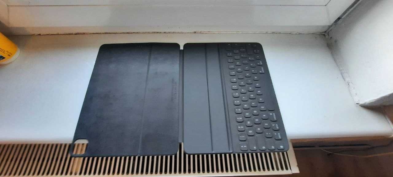 Smart keyboard folio 12.9