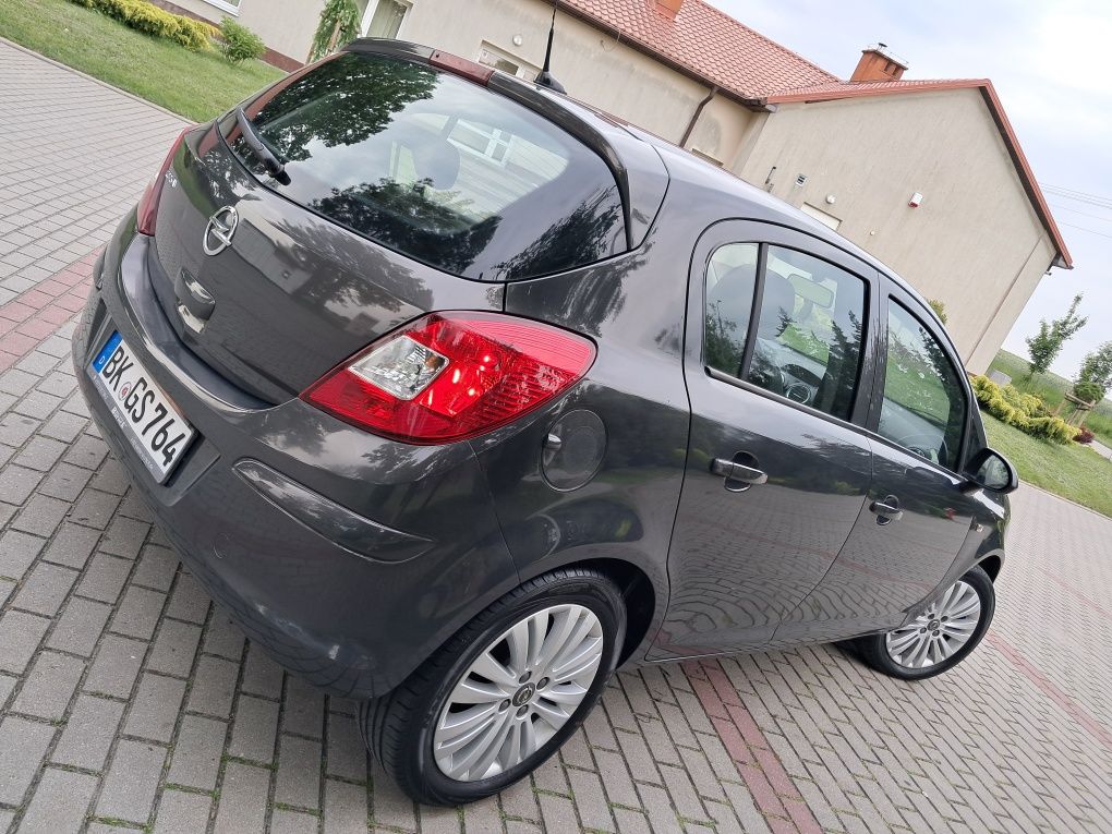 ""Opel Corsa "" Nawigacja*,Elektryka ""Skóra ""