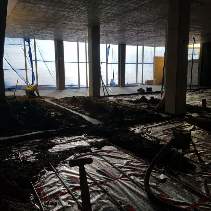 Wylewki posadzki mixokretem,mixokret.Układanie styropianu, STYROBETON