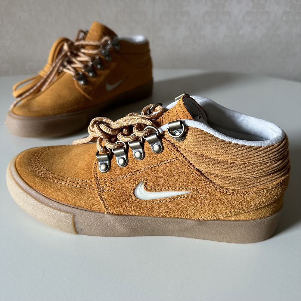 NIKE  SB ZOOM Janoski. Жіночі  кеди. Оригінал. Розм. 36.