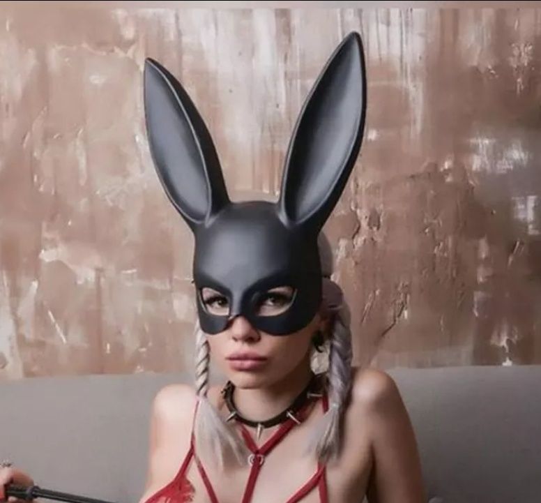 Шикарная матовая маска зайца кролика плэйбой playboy