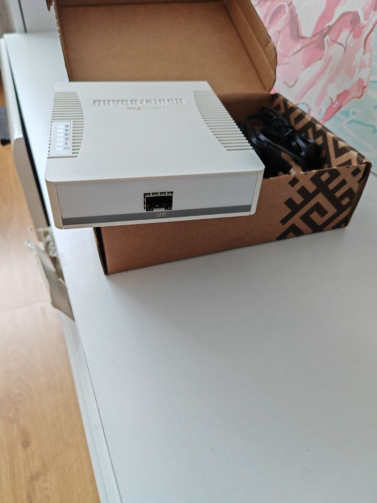 Продам НОВИЙ!!! Mikrotik RB 260GS