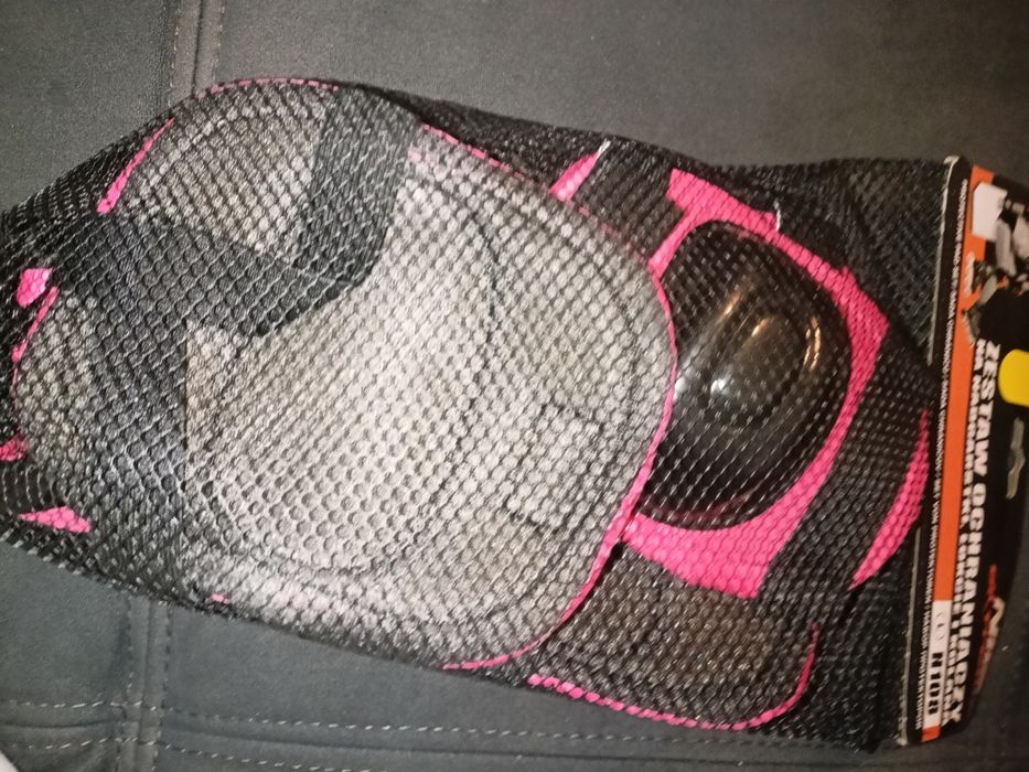 Zestaw ochraniaczy na nadgarstki kolana i łokcie