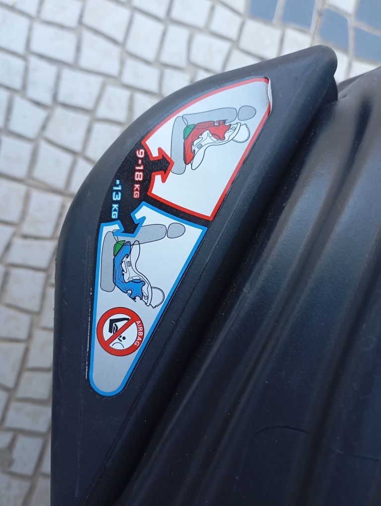Cadeirinha Criança/Bebé Auto