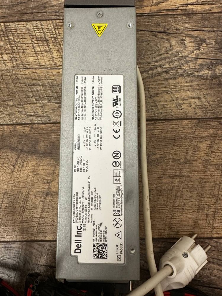 Розпаяний Серверный блок питания Dell C2700 S0 (ТИХИЙ)