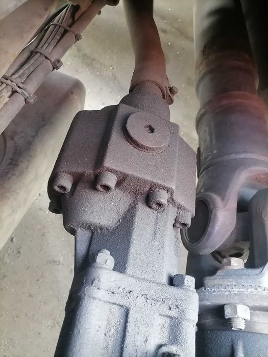 hydraulika dwuobwodowa do ruchomej podłogi