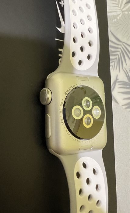 Apple Watch 2 Nike+Edition 38 мм