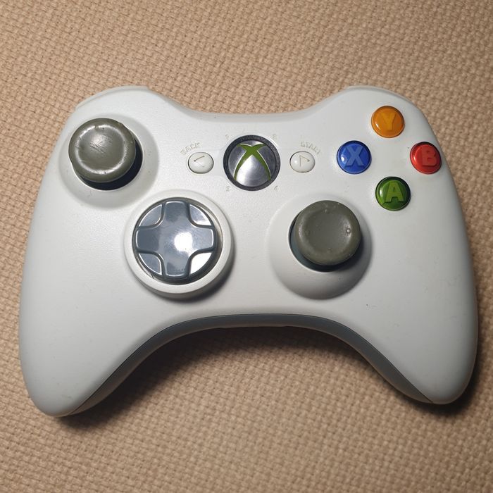 Джойстик Xbox 360, геймпад