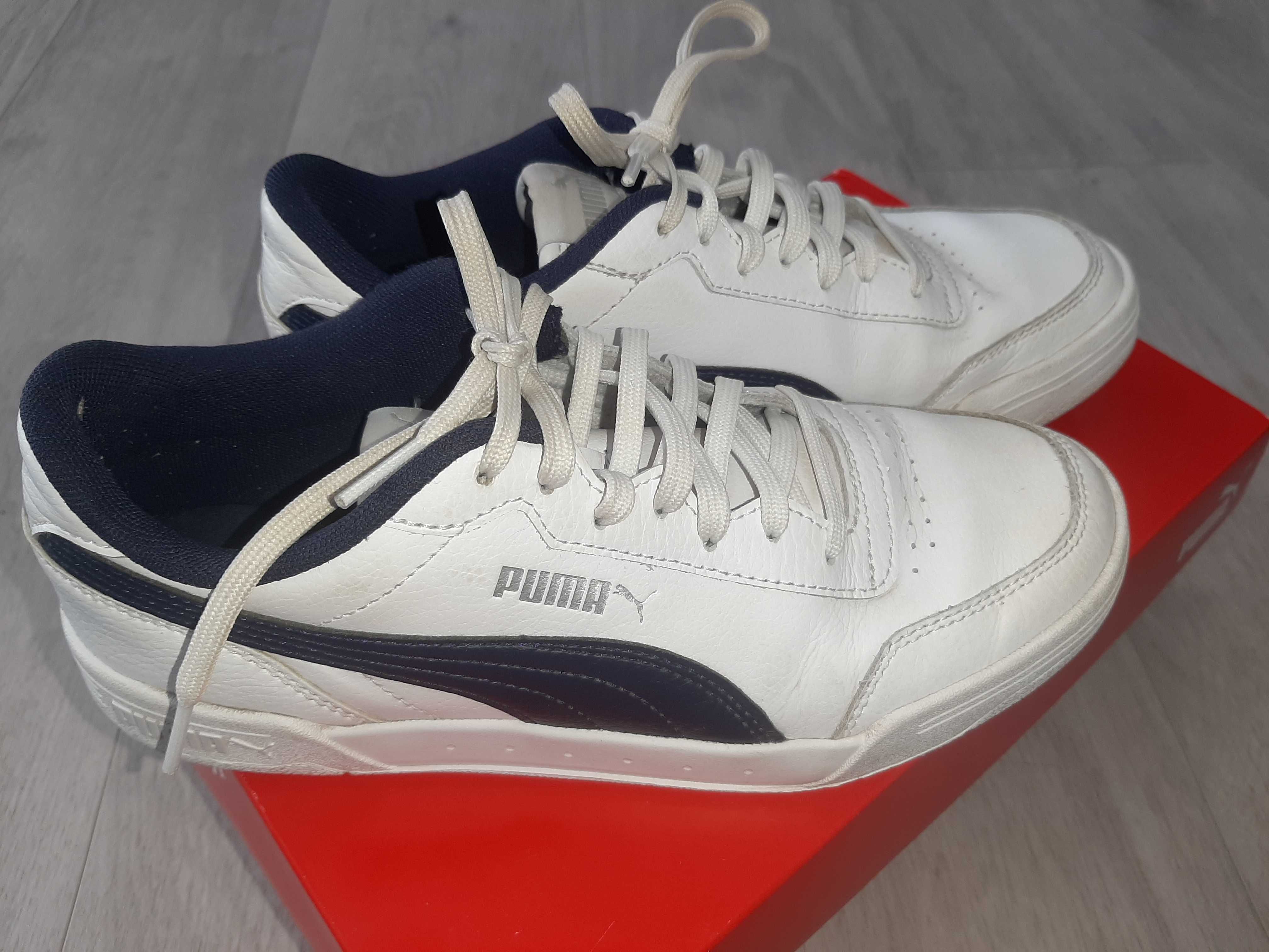 Buty dla chłopca Puma rozmiar 38