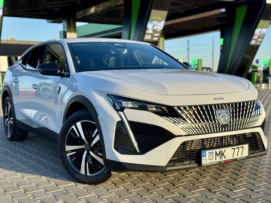 Продам Peugeot 408 GT-Line 2023 года