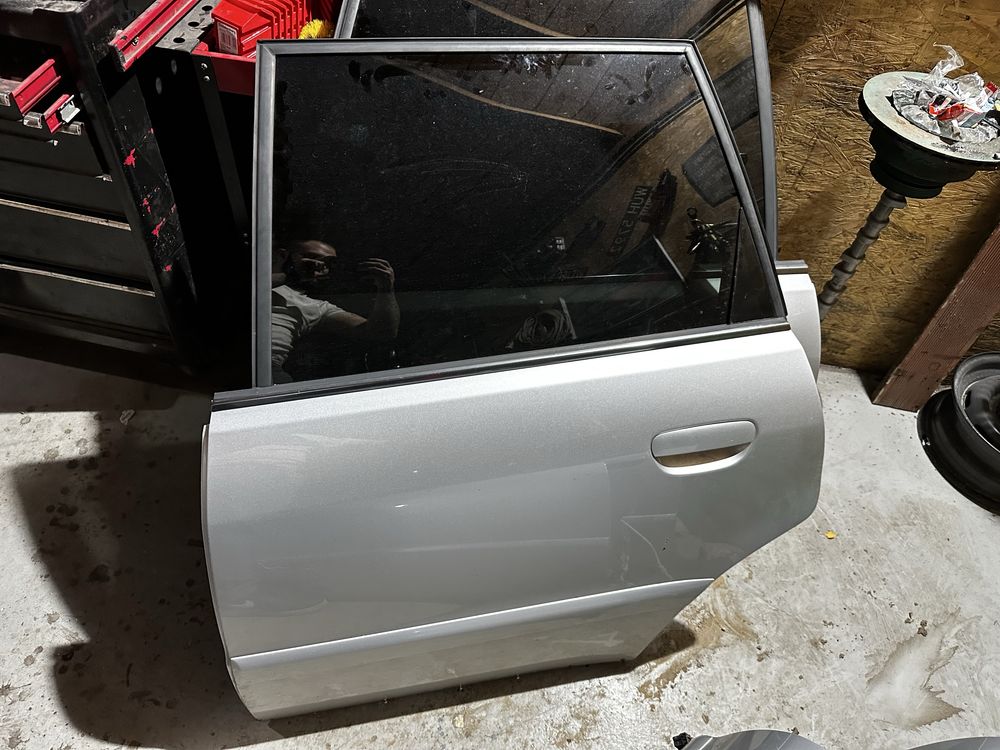 Części zderzak drzwi progi s4 a4 b5 lift