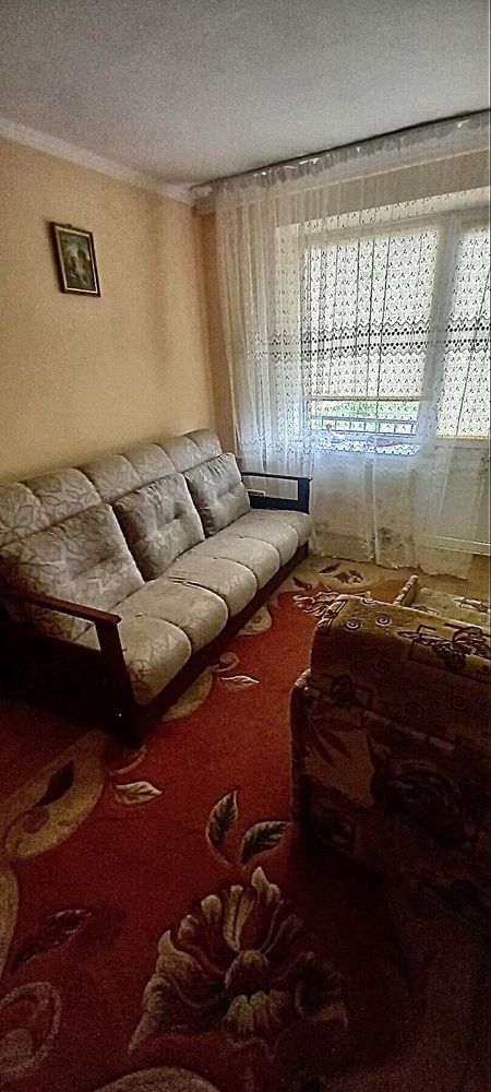 Продаж малогабаритноі квартири у Соснівці!