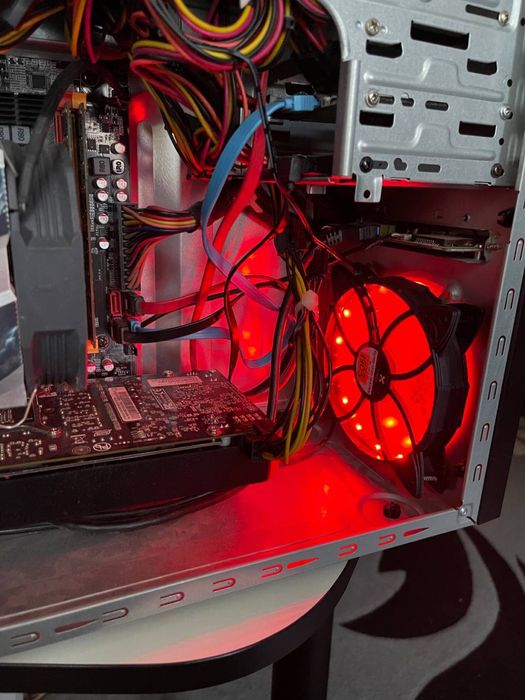 Ігровий компʼютер Xeon 2680 V2///GTX 1080 8Gb///16GB RAM