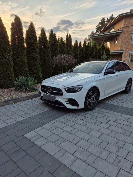 Mercedes-Benz Klasa E Mercedes-Benz E400d 4MATIC AMG W213 Full opcja Stan idealny