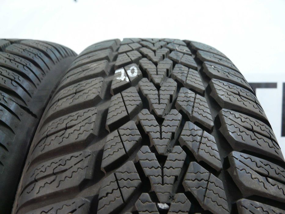 Opony zimowe x2 195/60R15 Dunlop #C124
