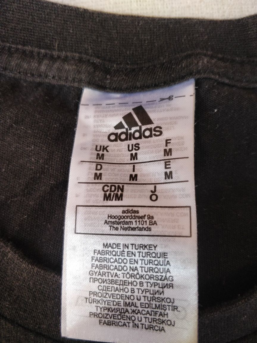 Adidas футболка нова колекція М оригінал