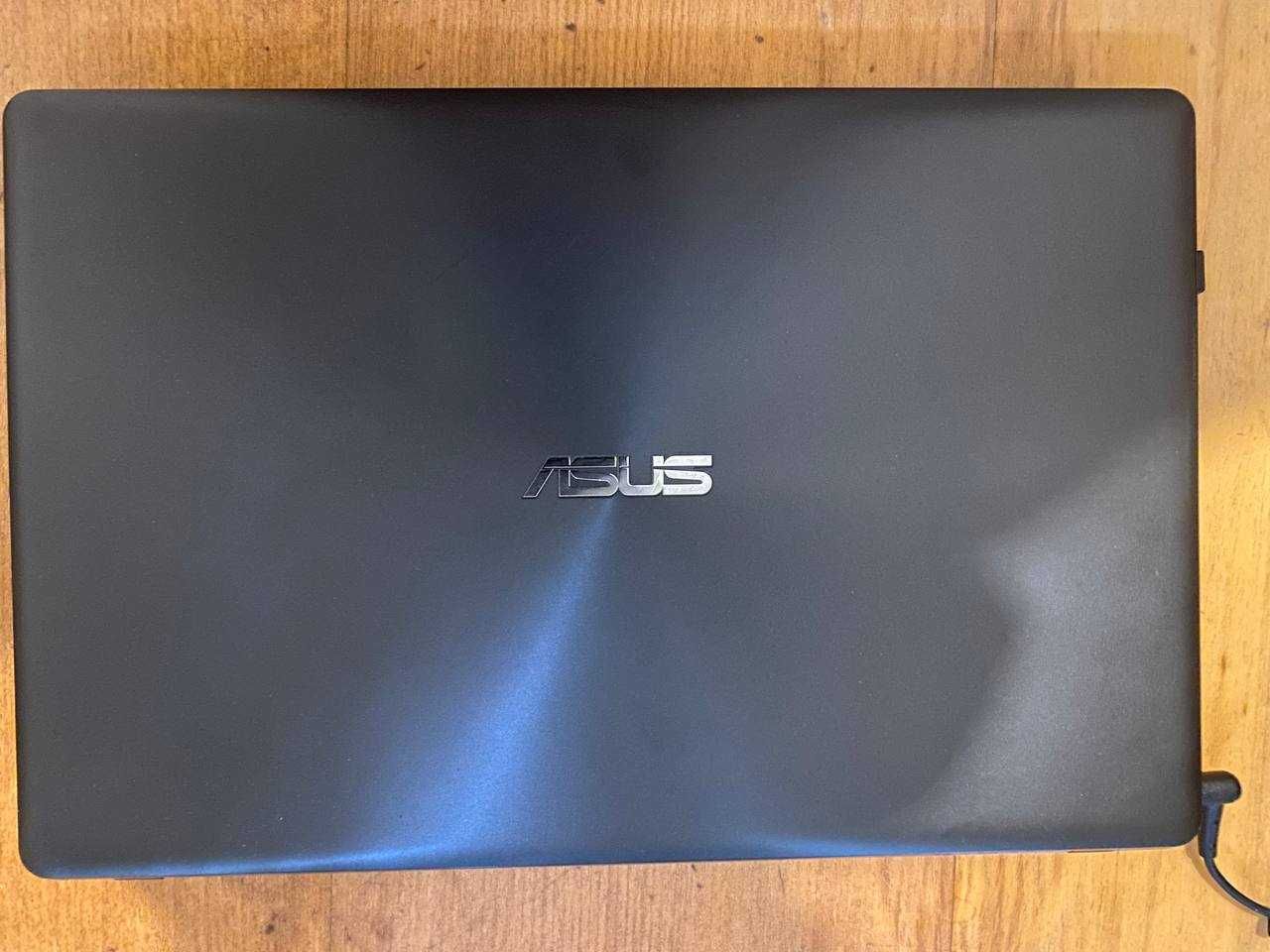 Ноутбук ASUS X550L