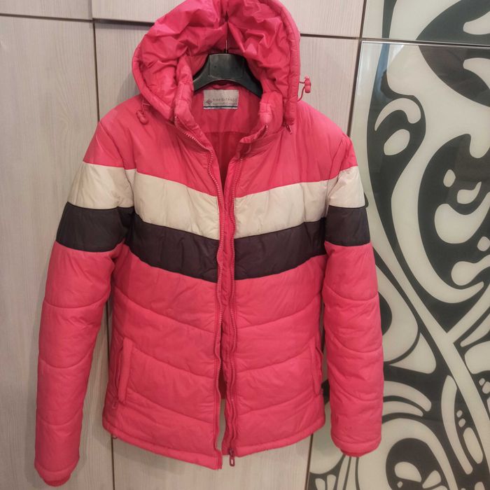 Дублянки , куртки, плащі жіночі