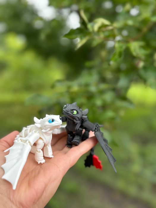 Фігурка, іграшка Беззубик (Toothless) — нічна фурія і біла фурія