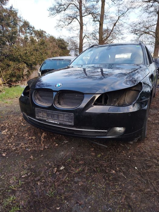 BMW E61 2.0d 177 lift Skóra N47D20C  Schwarz 2.   668/9