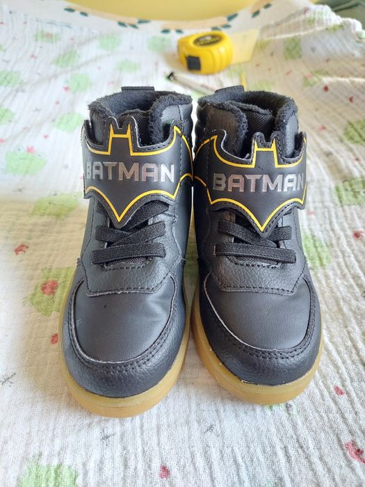 Buty lekko ocieplane H&M batman rozm. 24