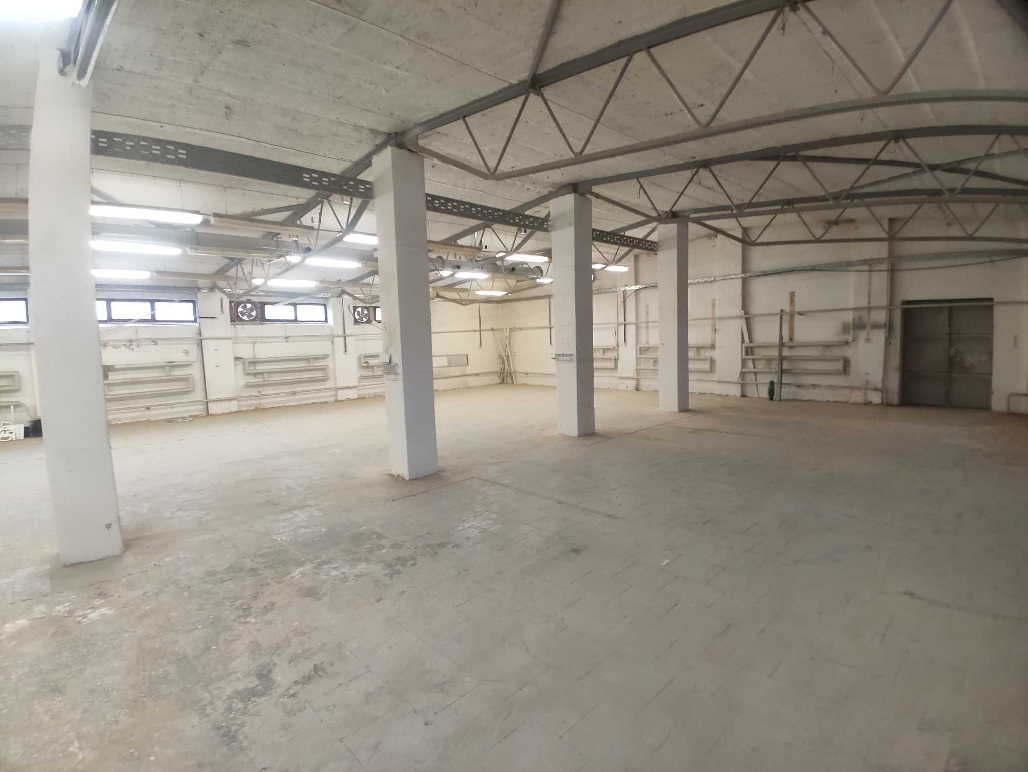 Hala produkcyjna w okolicach Mikołowa 280 m kw,rampa, ogrzewana.