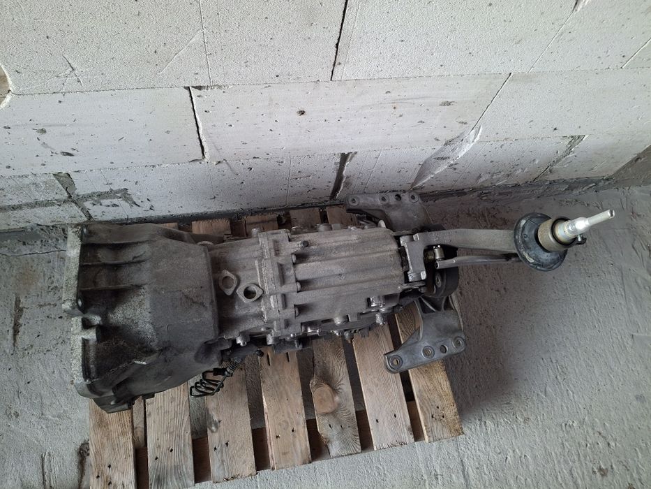 Skrzynia biegów GS6 53DZ Manual BMW E60 E61 3.0D CODE JGA Wybierak