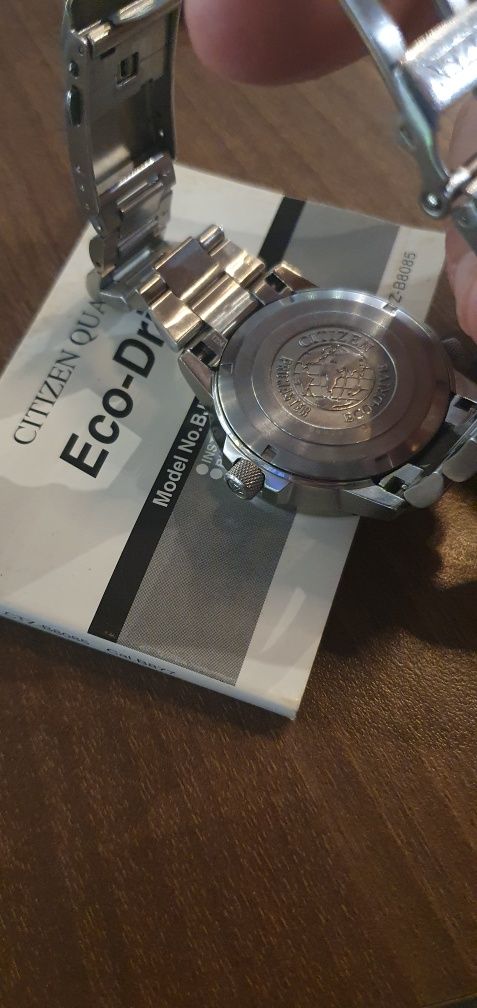 Citizen eco-drive (solar)