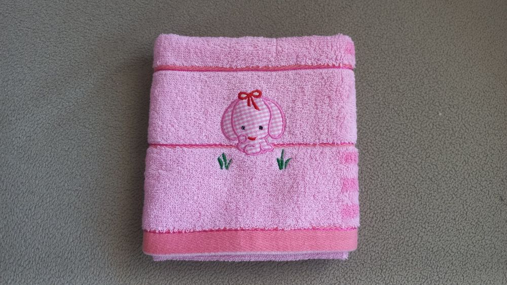 Uroczy ręcznik ręczniczek